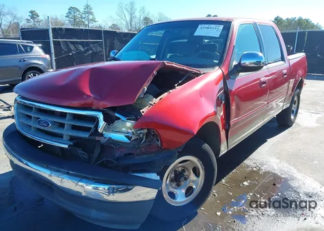 2002 Ford F-150 Lariat/Xlt z USA, uszkodzony, nr VIN 1FTRW07692KD75862